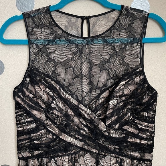 Carmen Marc Volvo A-Line Clover Lace Sleeveless Midi Dress - Picture 3 of 10